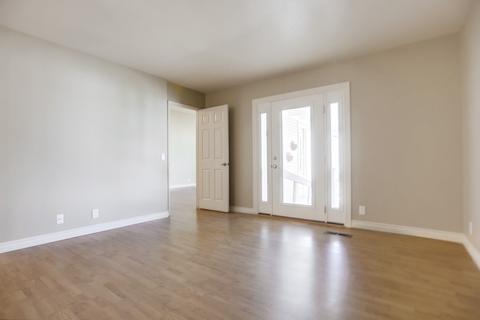 3569 Amber Ln, Oceanside, CA 92056 photo 8