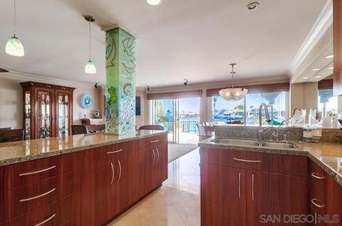27 Antigua Ct, Coronado, CA 92118 photo 13
