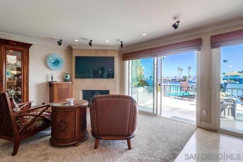 27 Antigua Ct, Coronado, CA 92118 photo 9