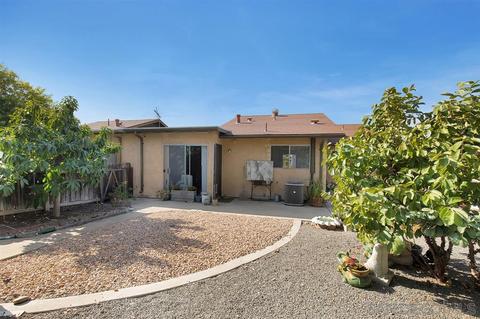 4745 Westridge Dr, Oceanside, CA 92056 photo 19