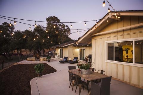 949 Quail Knoll Rd, Fallbrook, CA 92028 photo 1