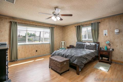 9574 Carlton Hills Blvd, Santee, CA 92071 photo 16