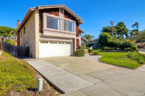 1360 Knoll Dr, Oceanside, CA 92054 photo 2