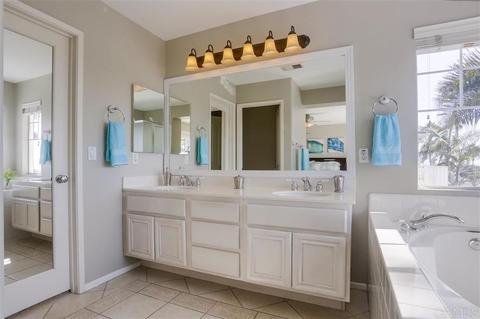 6927 Tradewinds Dr, Carlsbad, CA 92011 photo 16