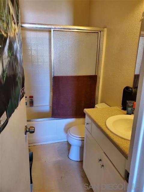 3123 King Arthurs Ct, Spring Valley, CA 91977 photo 4