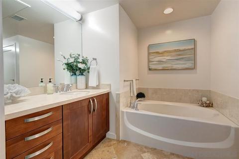 5440 La Jolla Blvd #E101, La Jolla, CA 92037 photo 14