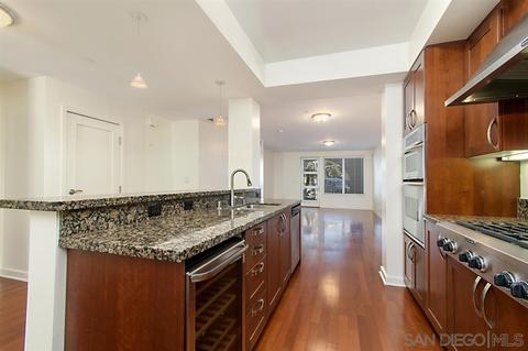 5440 La Jolla Blvd #E101, La Jolla, CA 92037 photo 4