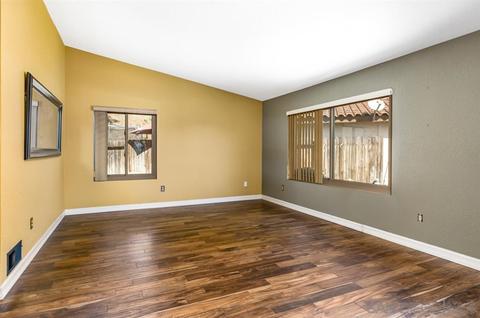 1098 Avenida Campana, Fallbrook, CA 92028 photo 6