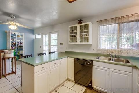 10310 Del Rio, Spring Valley, CA 91978 photo 8