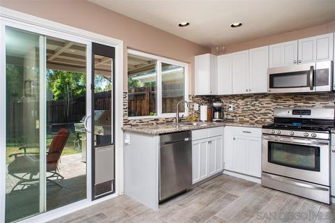 3029 Spearman Ln, Spring Valley, CA 91978 photo 2