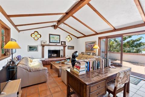 7390 Cabrillo Ave, La Jolla, CA 92037 photo 4
