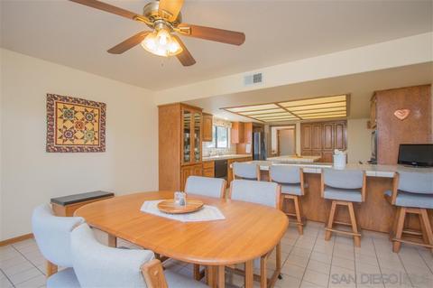 1453 Chase Ln, El Cajon, CA 92020 photo 11