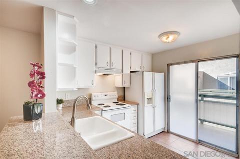 8779 Gilman Dr #B, La Jolla, CA 92037 photo 6