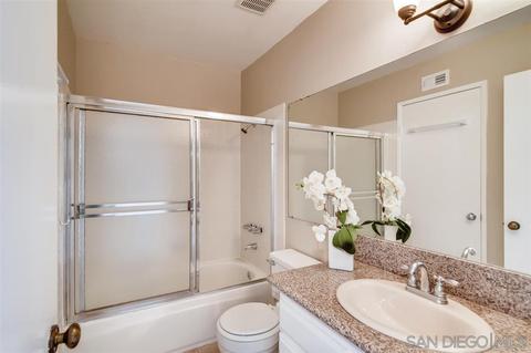 8779 Gilman Dr #B, La Jolla, CA 92037 photo 12