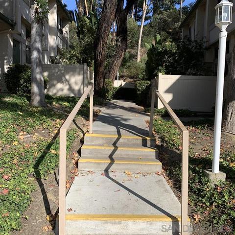 8779 Gilman Dr #B, La Jolla, CA 92037 photo 2