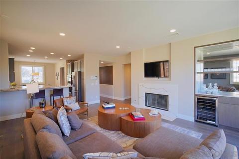 5490 Caminito Bayo, La Jolla, CA 92037 photo 9
