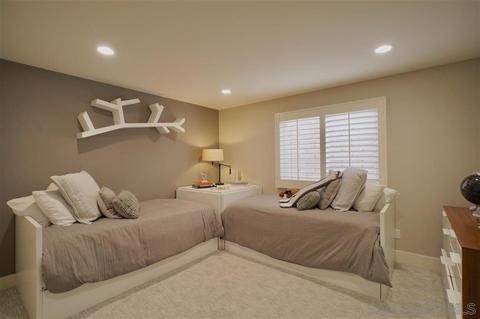 5490 Caminito Bayo, La Jolla, CA 92037 photo 17