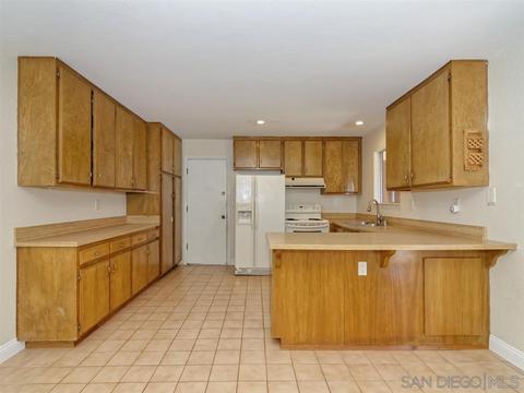2106 Robertson St, Ramona, CA 92065 photo 8