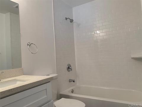5005 Macario Dr, Oceanside, CA 92057 photo 5
