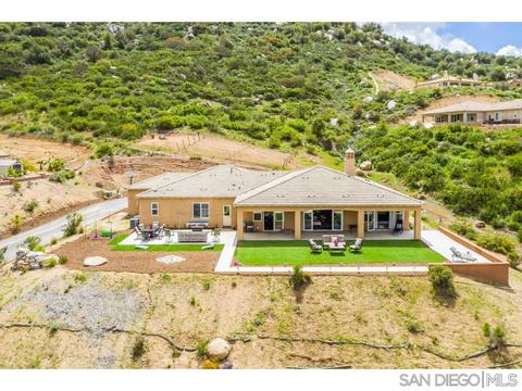 12853 Vineyard Crst, Lakeside, CA 92040 photo 16