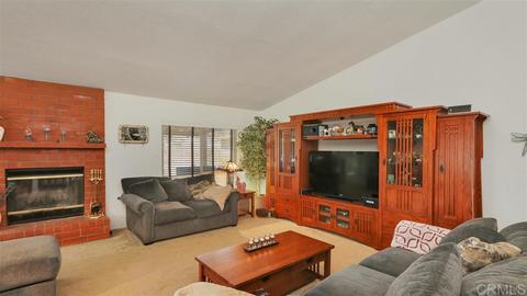 12834 Cochera Rd, Lakeside, CA 92040 photo 4