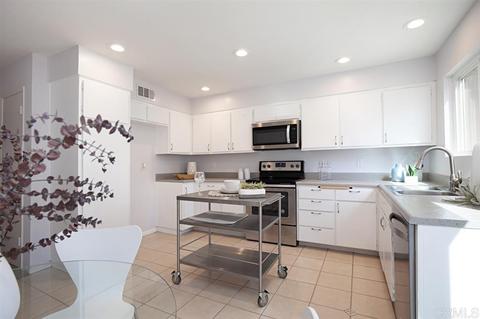237 Espanas Gln, Escondido, CA 92026 photo 10