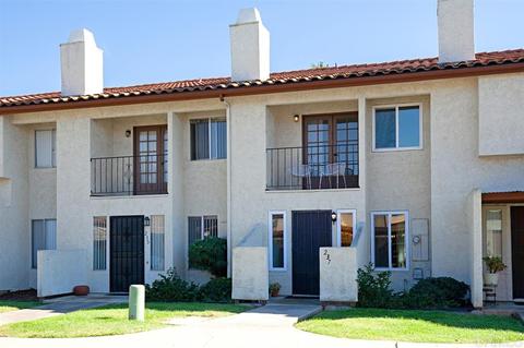 237 Espanas Gln, Escondido, CA 92026 photo 24