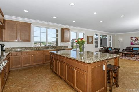 1042 Straightaway Ct, Oceanside, CA 92057 photo 11