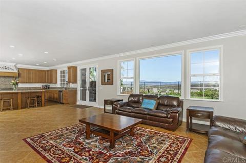 1042 Straightaway Ct, Oceanside, CA 92057 photo 12