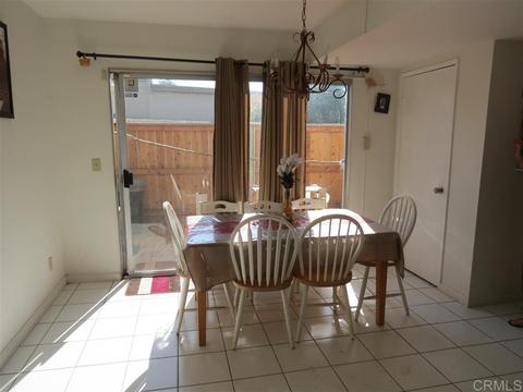 1193 Madera Ln, Vista, CA 92084 photo 9
