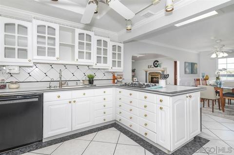 10641 Montura Ct, Santee, CA 92071 photo 8