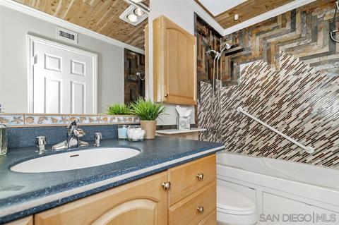 10641 Montura Ct, Santee, CA 92071 photo 14