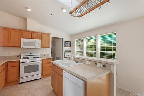 3909 Reche #16, Fallbrook, CA 92028 photo 8