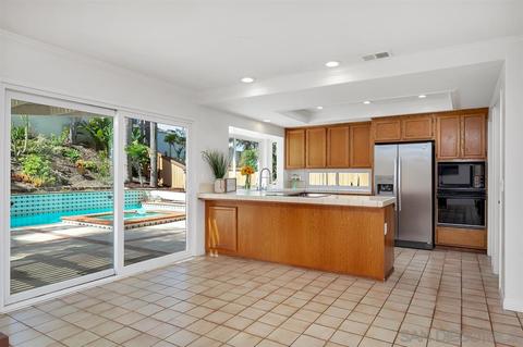 318 Via Andalusia, Encinitas, CA 92024 photo 10