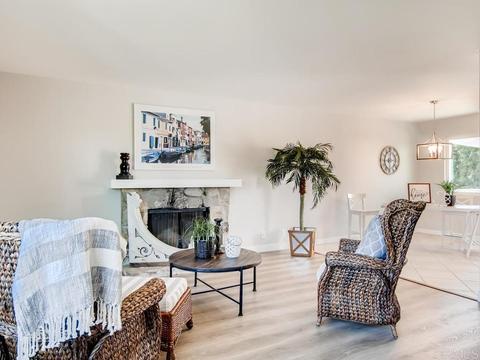 645 Crescent Ct, Vista, CA 92084 photo 5