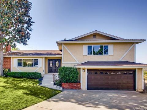 645 Crescent Ct, Vista, CA 92084 photo 1