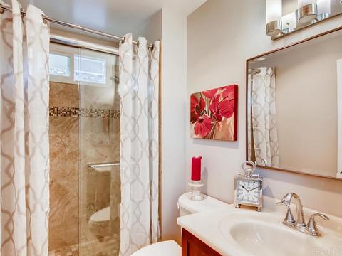 645 Crescent Ct, Vista, CA 92084 photo 13