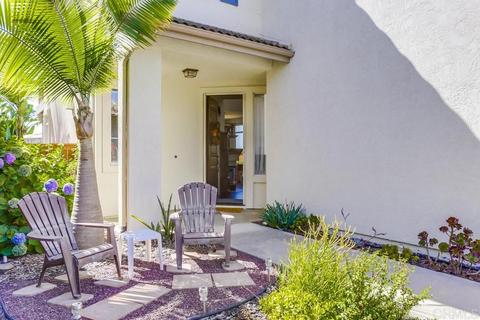 2485 Moonlight Gln, Escondido, CA 92026 photo 2