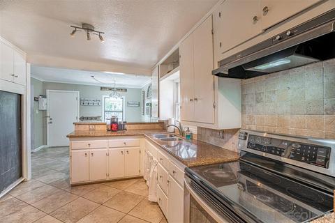224 E Noakes, El Cajon, CA 92019 photo 12