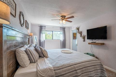 224 E Noakes, El Cajon, CA 92019 photo 17