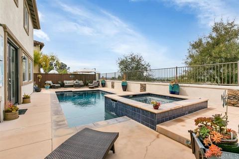 1115 Greenway Rd, Oceanside, CA 92057 photo 8