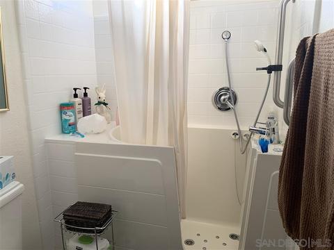 4264 Shadow Ln, Oceanside, CA 92056 photo 9