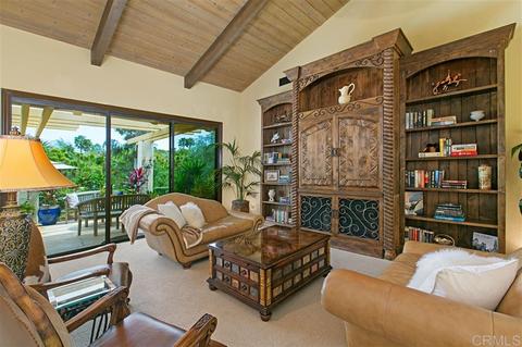 17501 Los Eucaliptos, Rancho Santa Fe, CA 92067 photo 3