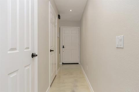 370 Forest Pl, Vista, CA 92083 photo 3