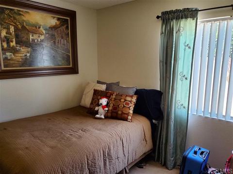 1050 Nightingale Pl, Escondido, CA 92027 photo 11
