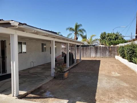 1050 Nightingale Pl, Escondido, CA 92027 photo 6