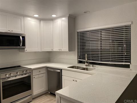 804 Summerhill Ct, Encinitas, CA 92024 photo 4