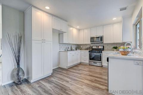 11028 Collinwood Dr, Santee, CA 92071 photo 4