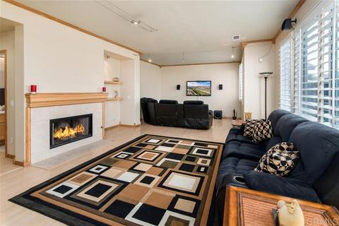 509 Portico Dr, Oceanside, CA 92058 photo 2
