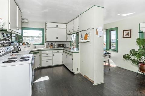525-527 E 4th Ave, Escondido, CA 92025 photo 7